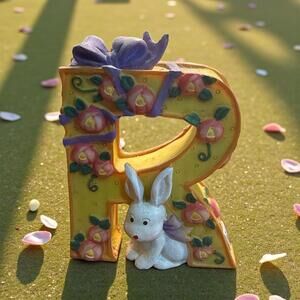 1999 Mary Engelbreit Standing "R" Alphabet Letter Rabbit Ribbon Roses Resin FLAW